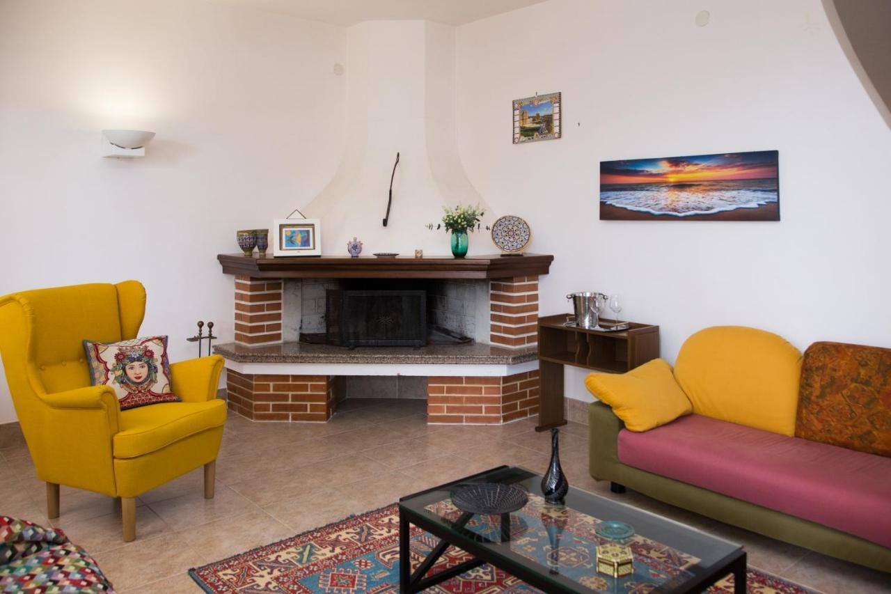 Villa Vega Fontane Bianche Bagian luar foto