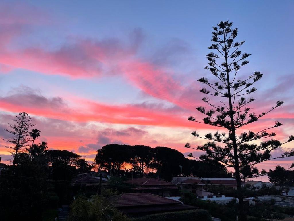 Villa Vega Fontane Bianche Bagian luar foto